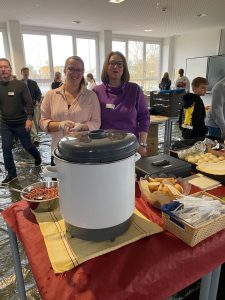 Mitarbeiter am Tag der offenen Tür.